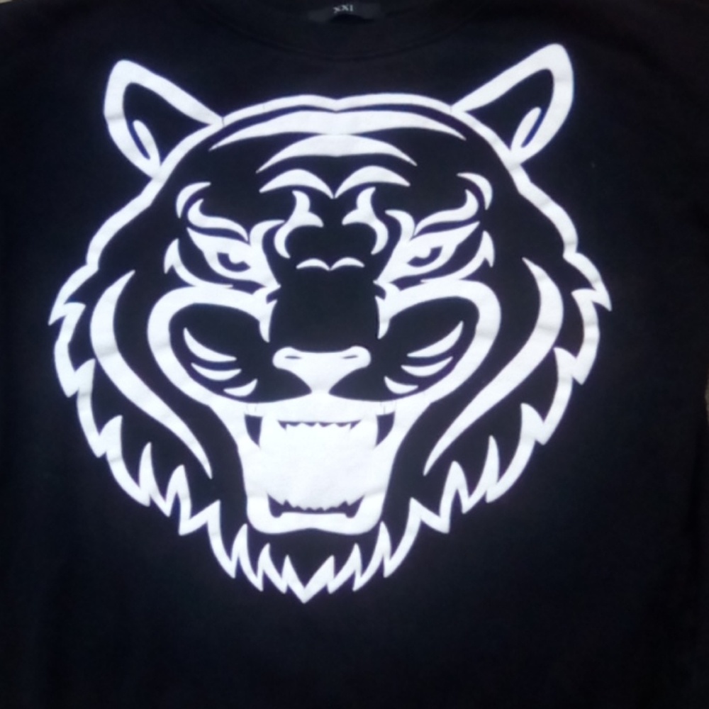 Crop sweatshirt